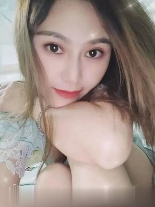 小少妇泡芙.