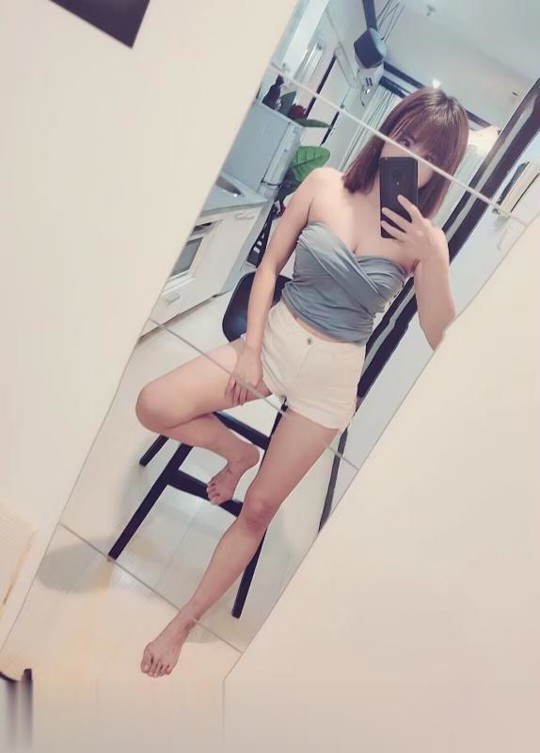江宁气质美女