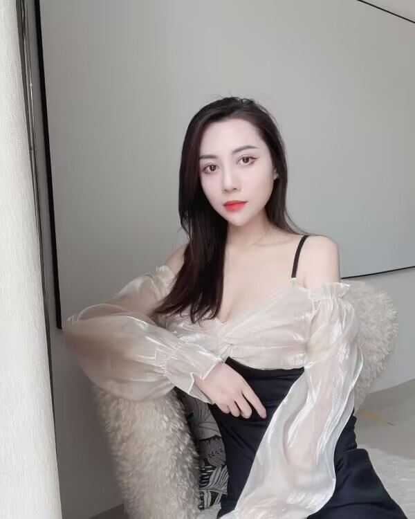 姑苏韵味少妇