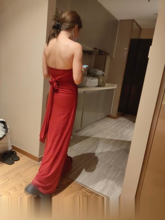 苗条妹子琳达