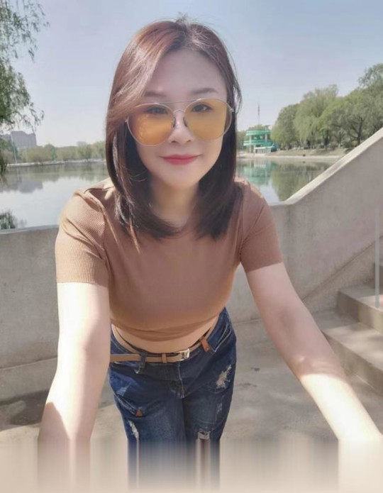 月牙儿三通.