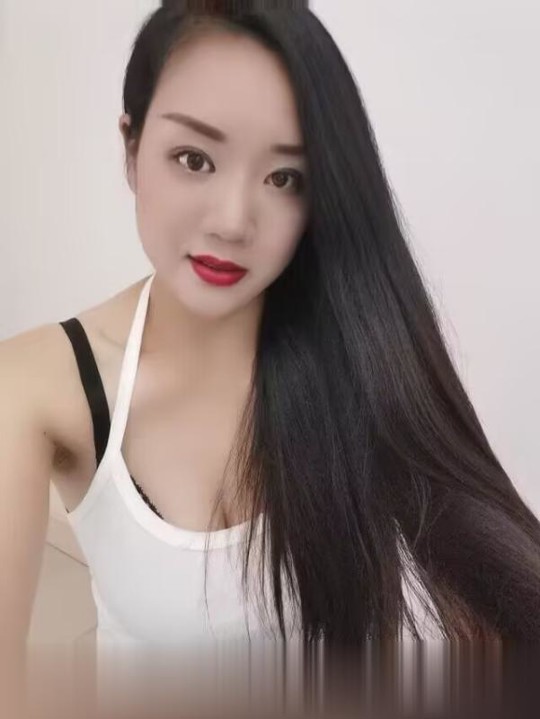 小骚妇泡泡.