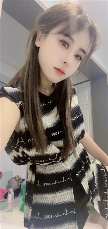 性感美女小爱