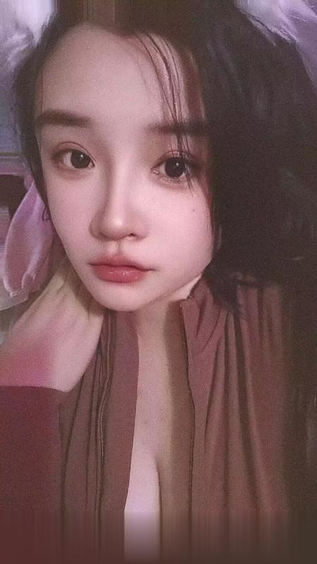 电视塔大奶Lisa