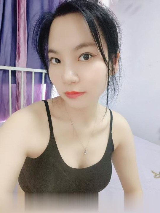 汉阳菲菲..