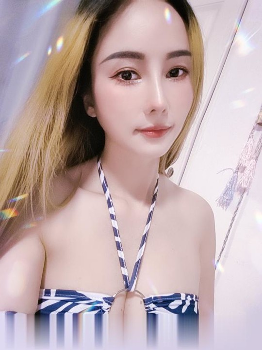 罗湖白雪梅.