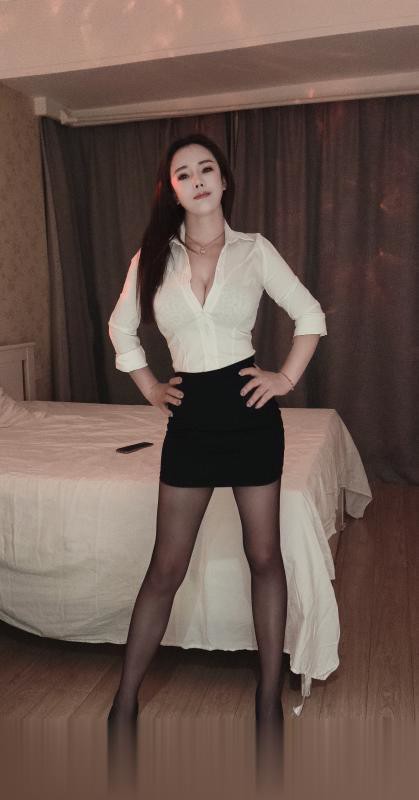 乳爆大奶牛.