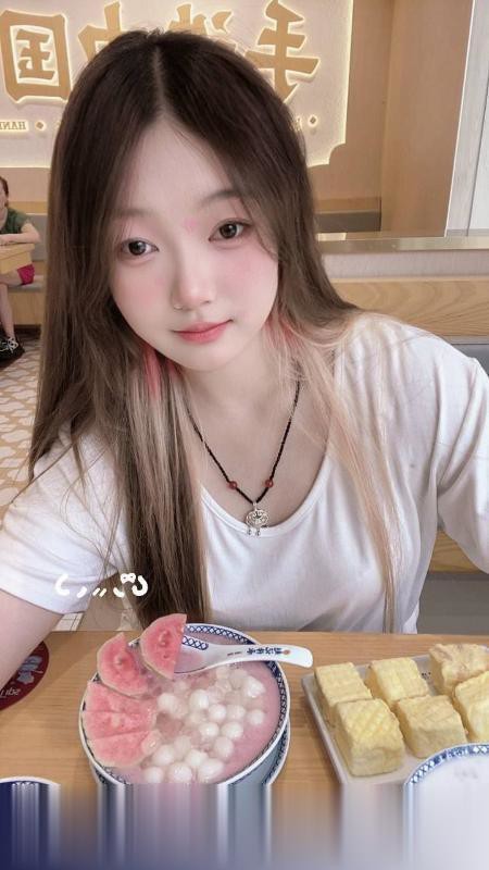 普陀区笑笑.