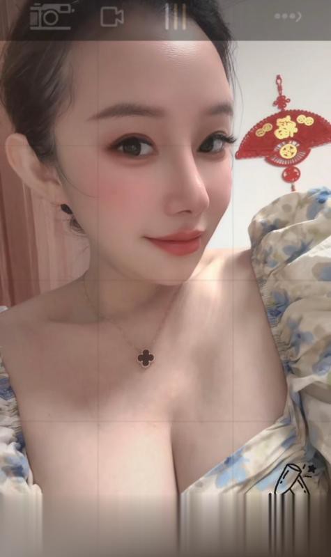 红谷滩可儿.