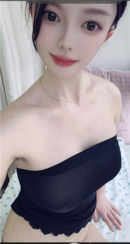 性感甜美娇娇