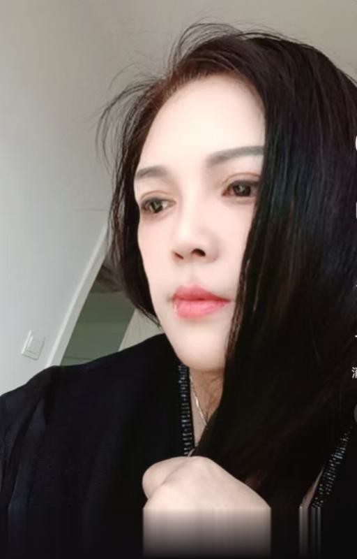 体验骚熟女.