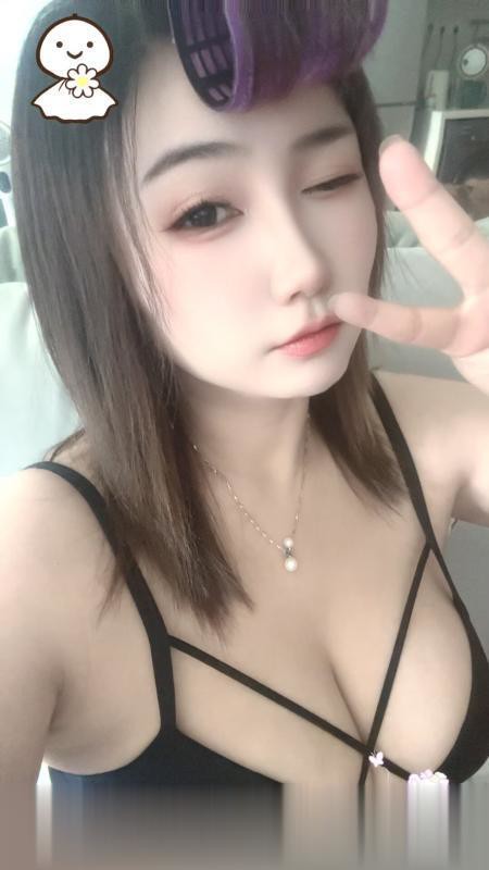 天府二街允儿