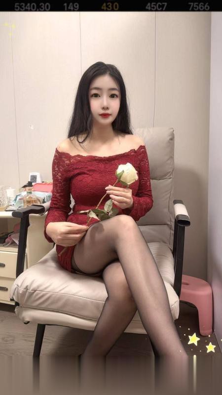 蜀山包臀晨晨