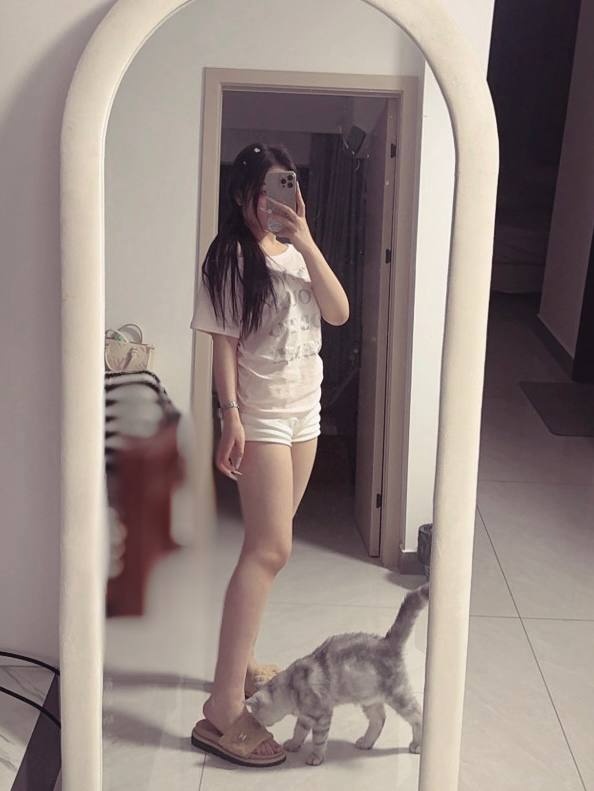 御姐朵朵妹妹