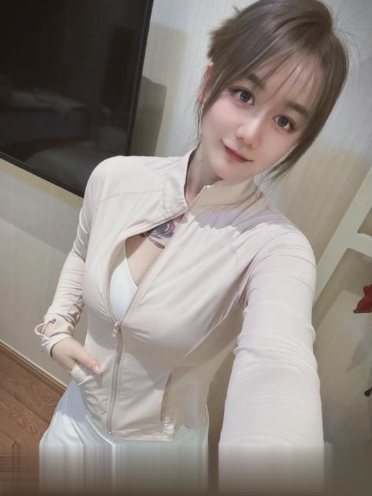 舞蹈老师筱筱