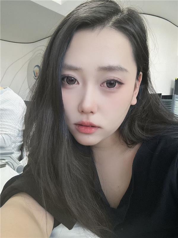 沈北新人玥玥