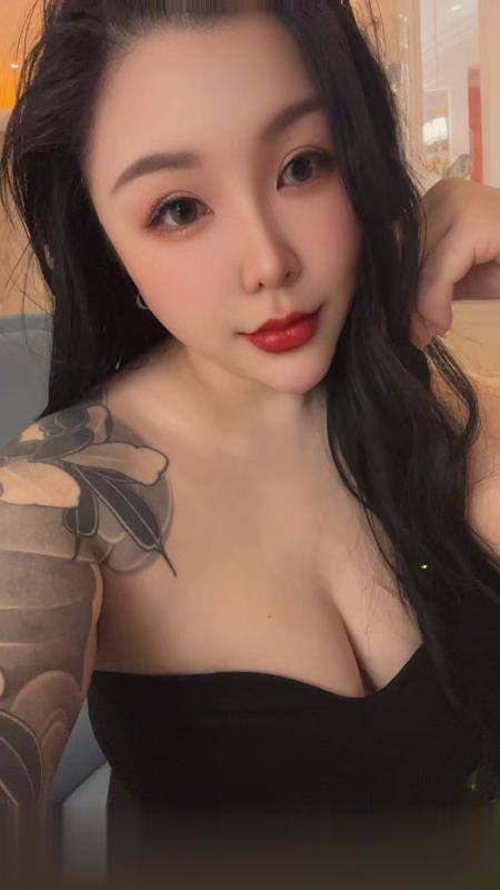 栖霞肥臀巨乳