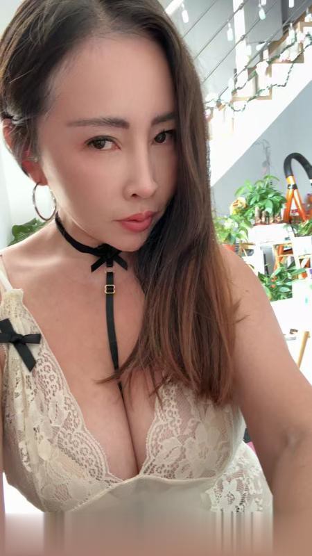 汉溪青青..