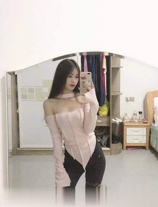 会害羞的雪儿