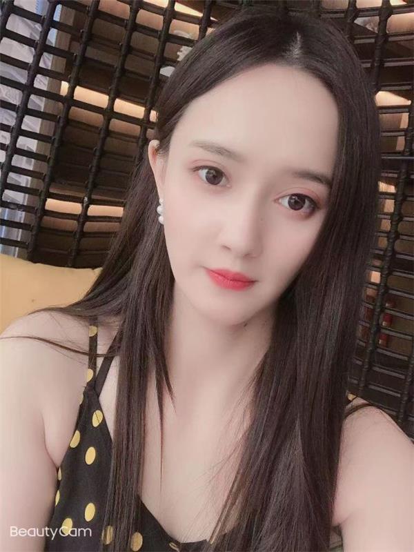 兼职美女少妇