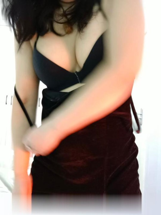大胸器熟女.