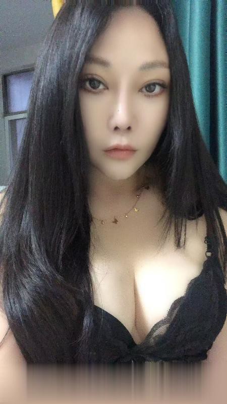 秦淮妖娆美妇