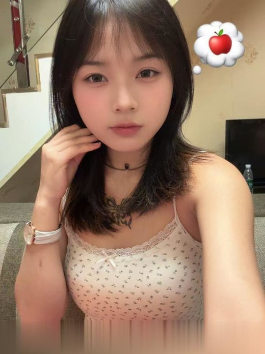 成都晶晶..