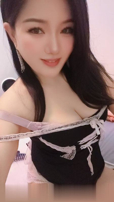 风流双飞少妇