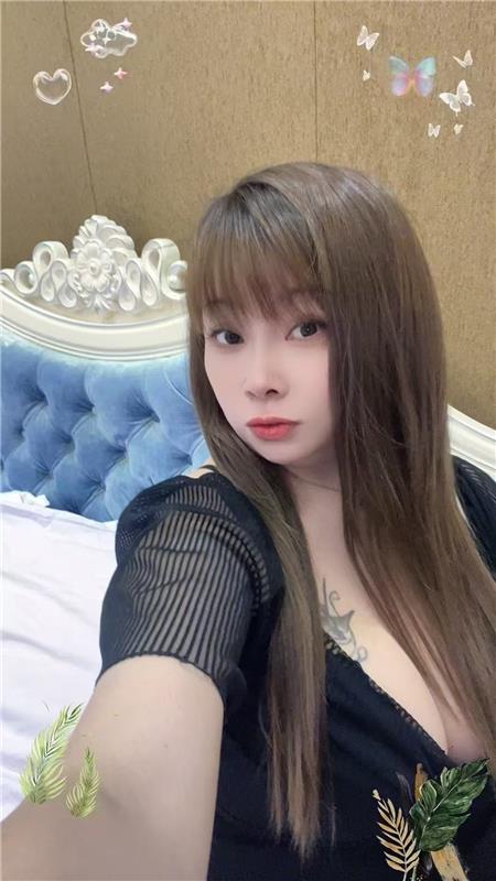 洪山大奶妍妍
