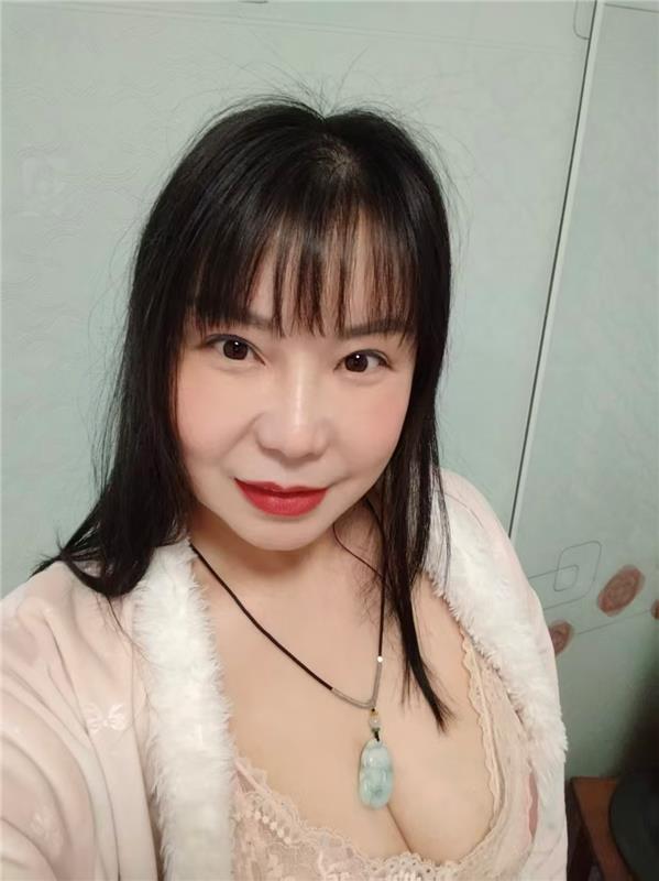 无锡D奶熟女