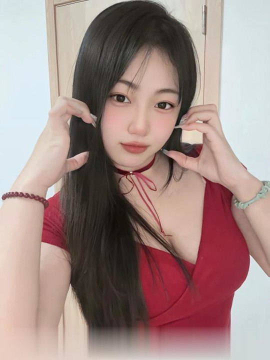 微胖巨乳彤彤