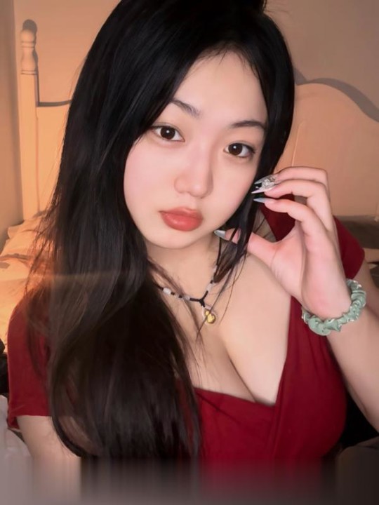 微胖巨乳彤彤