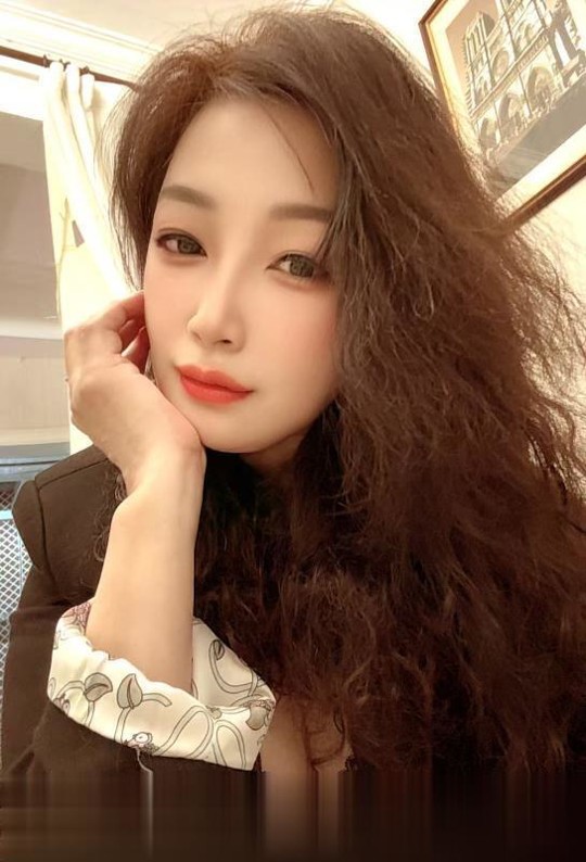 越秀丹妮少妇