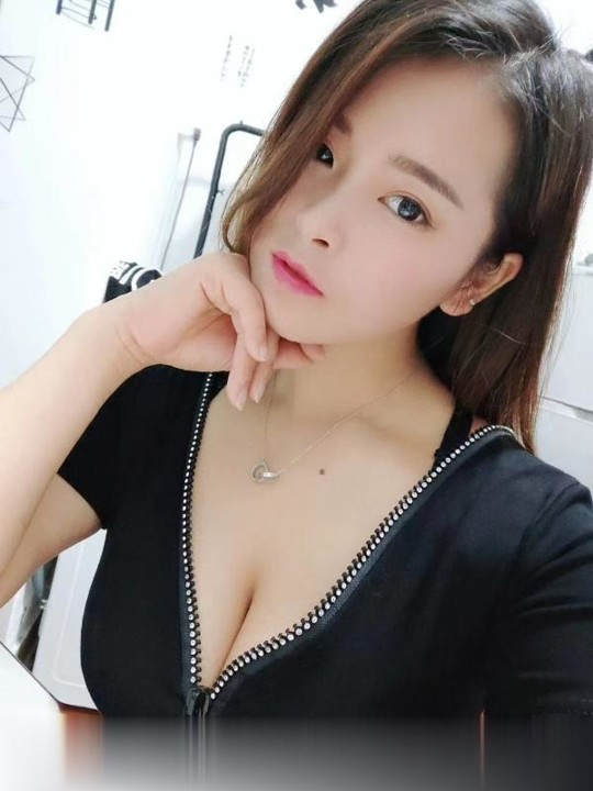 美乳大胸温妮