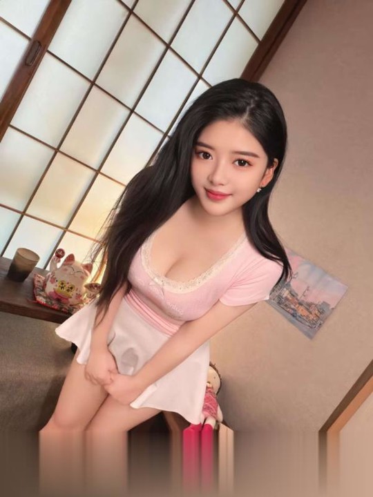 福田大胸莹莹