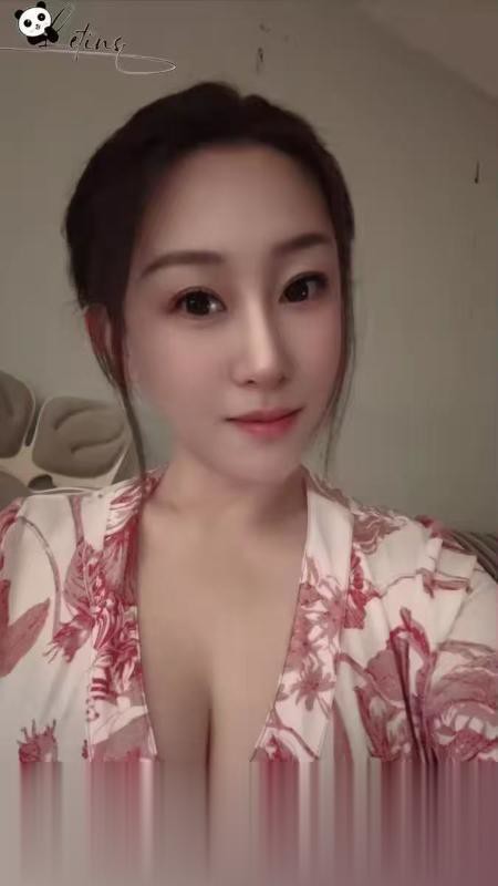 拉丝水床琪琪