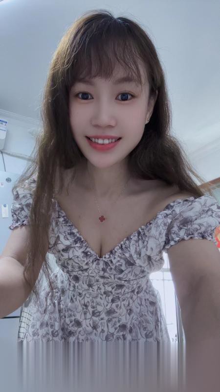 颜值美乳萌萌