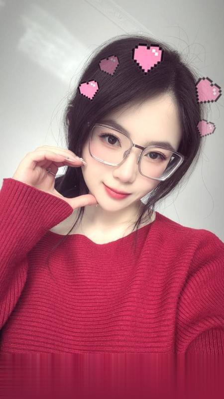 白云甜美霜儿