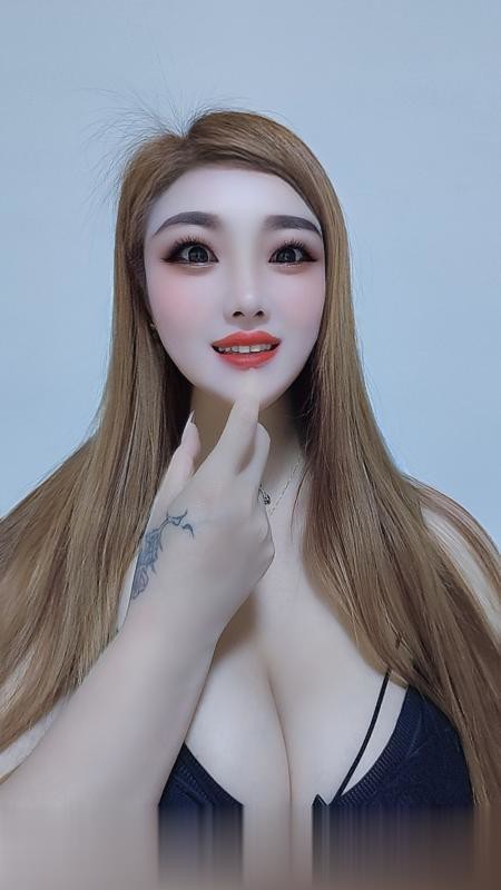 昆明丰满美女