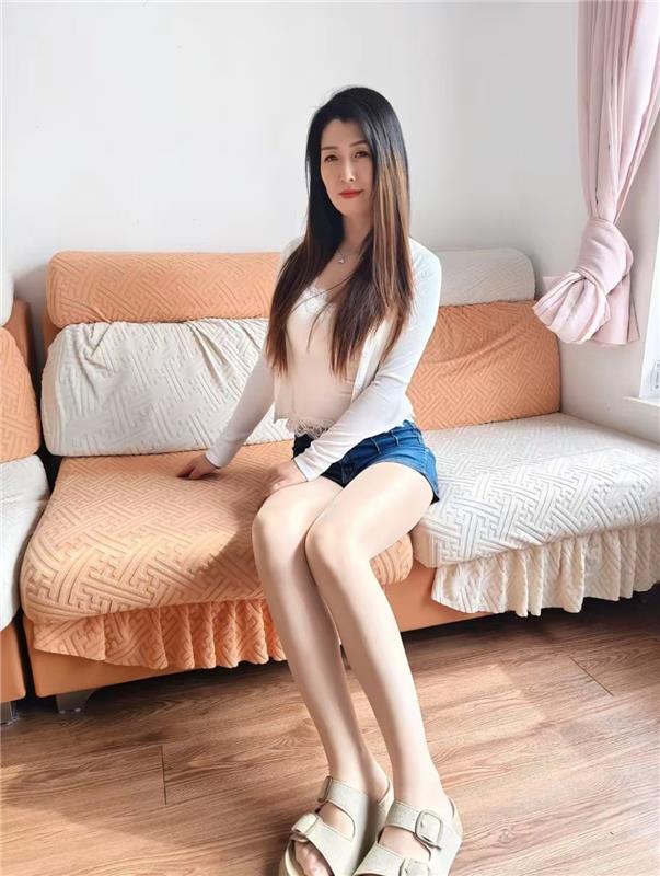 性感勾魂少妇