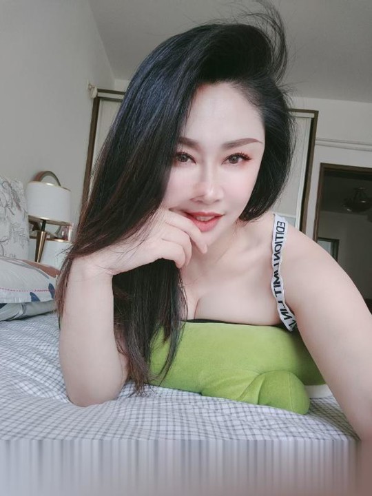 西青美女..