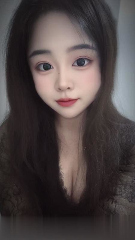 天桥大胸妹.
