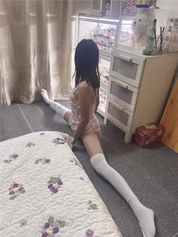 闹闹+程橙 双飞大片 