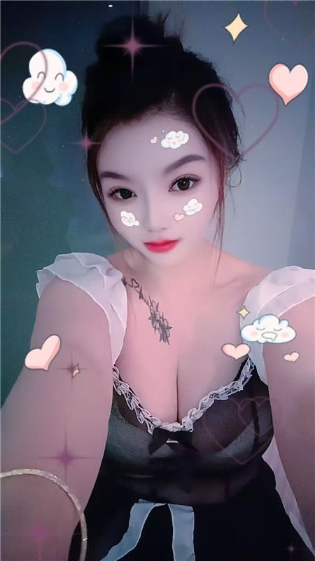 返食回魂萧大奶骚妇