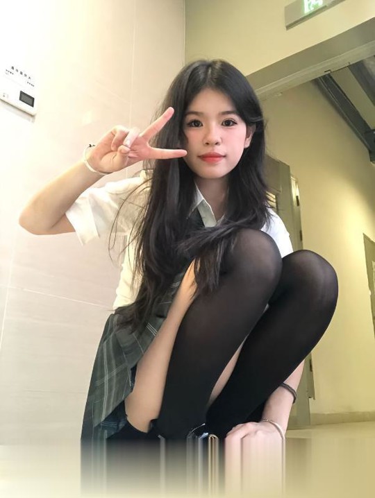 南山甜妹小鱼姐姐