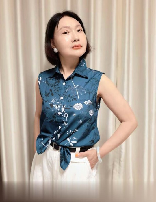 汉阳短发熟女小颖