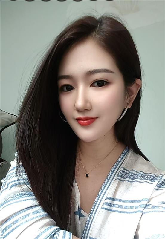 龙华吸精姐姐口技娴熟