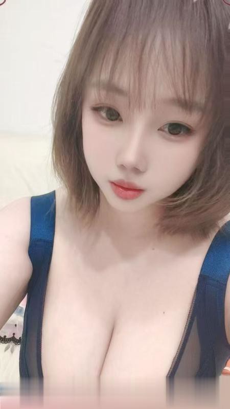 建业F杯大奶牛