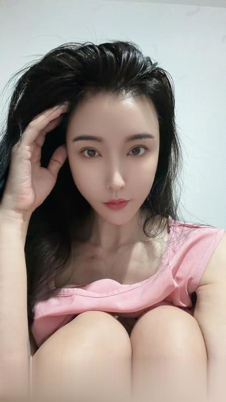 东区妩媚御姐